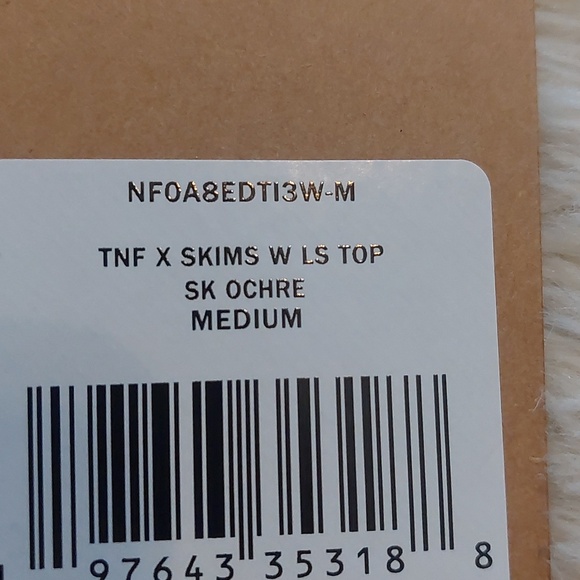 SKIMS / The Northface Ochre Women's Tan Long Sleeve Top - Picture 9 of 9